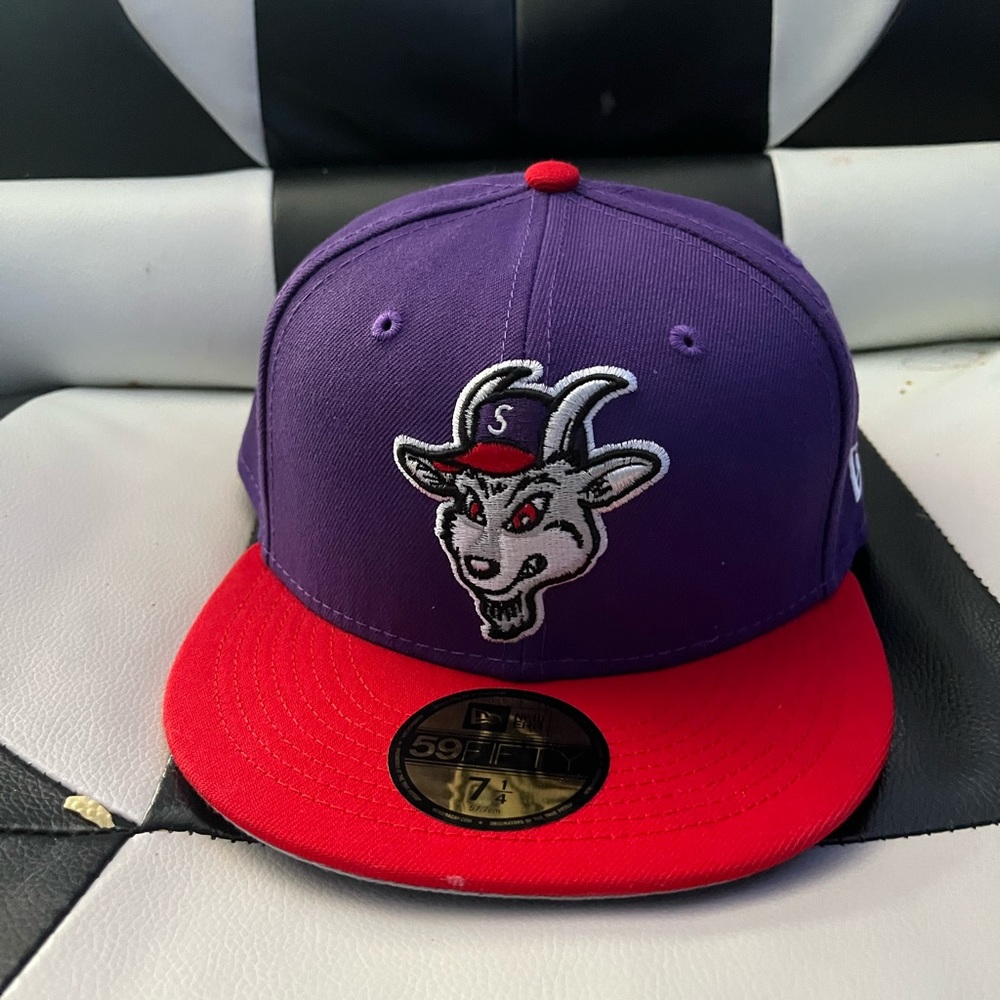 SUPREME goat new era hat